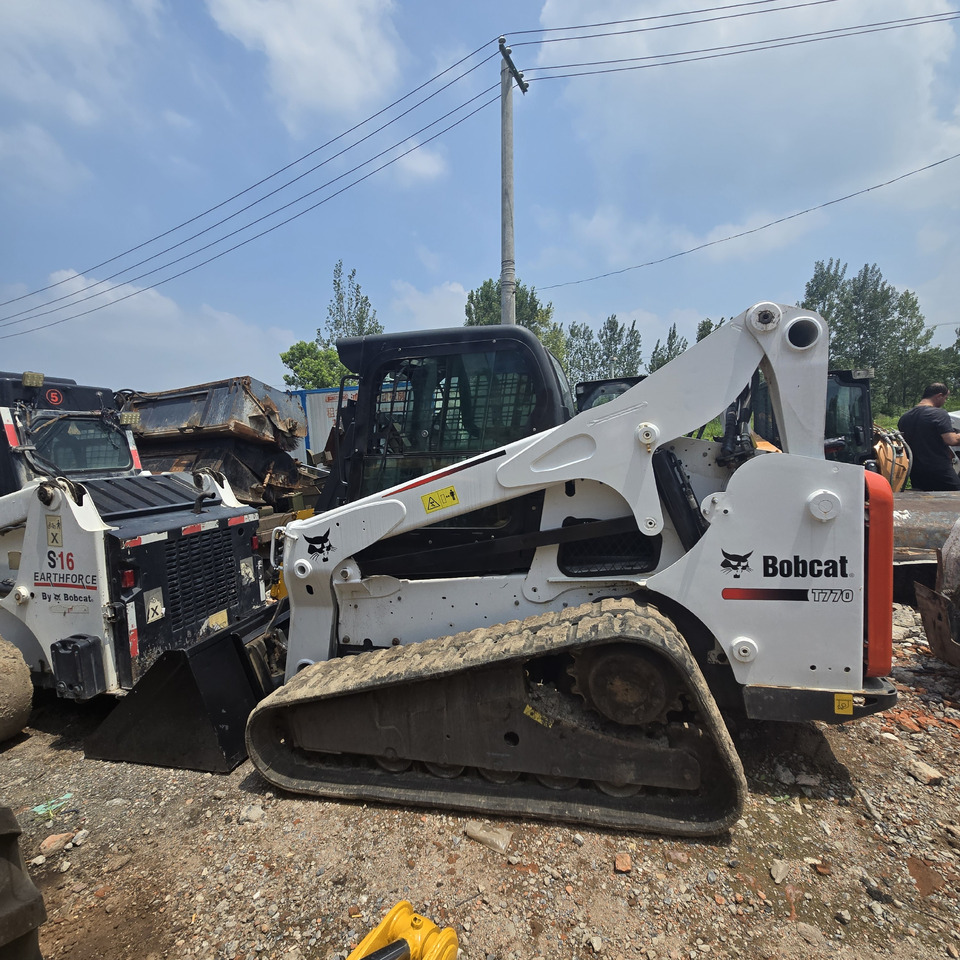 BOBCAT T770 - Mini chargeuse: photos 4 BOBCAT T770 - Mini chargeuse: photos 4