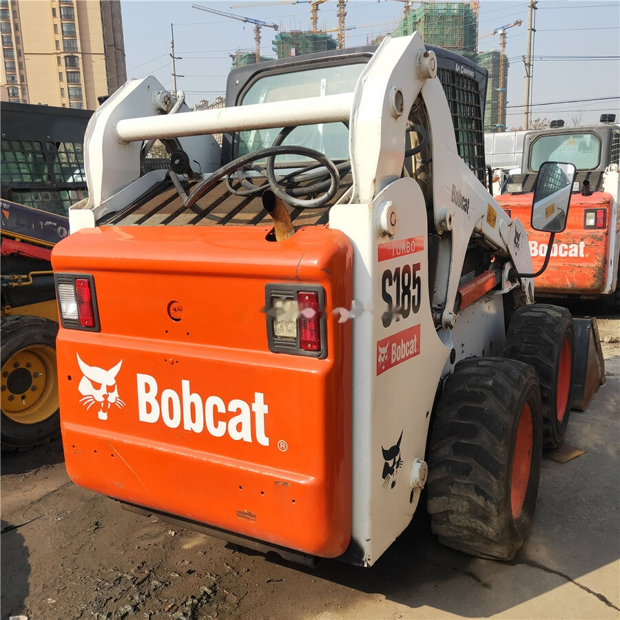 Bobcat S185 - Mini chargeuse: photos 4 Bobcat S185 - Mini chargeuse: photos 4