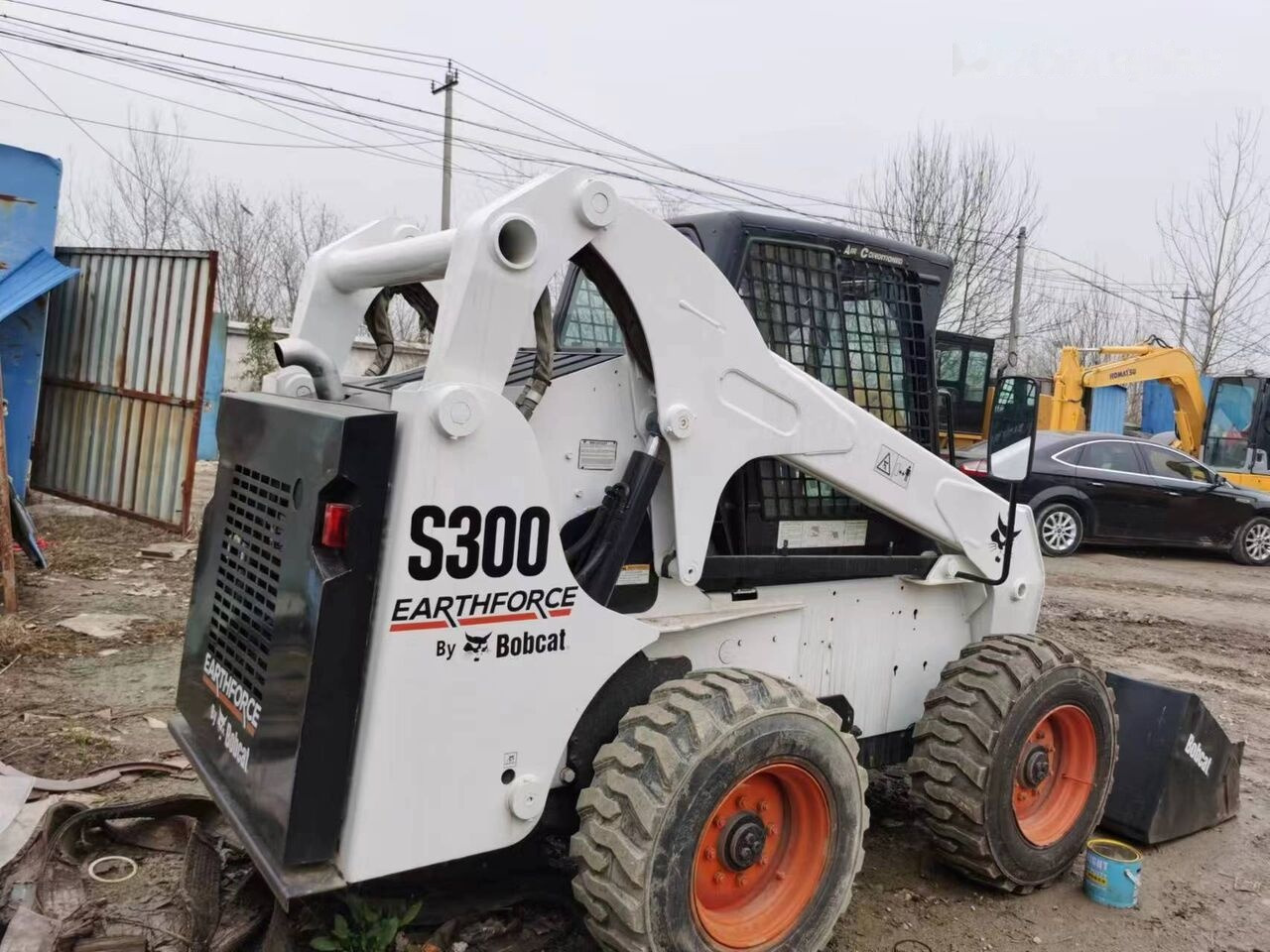 Bobcat S300 - Mini chargeuse: photos 4 Bobcat S300 - Mini chargeuse: photos 4