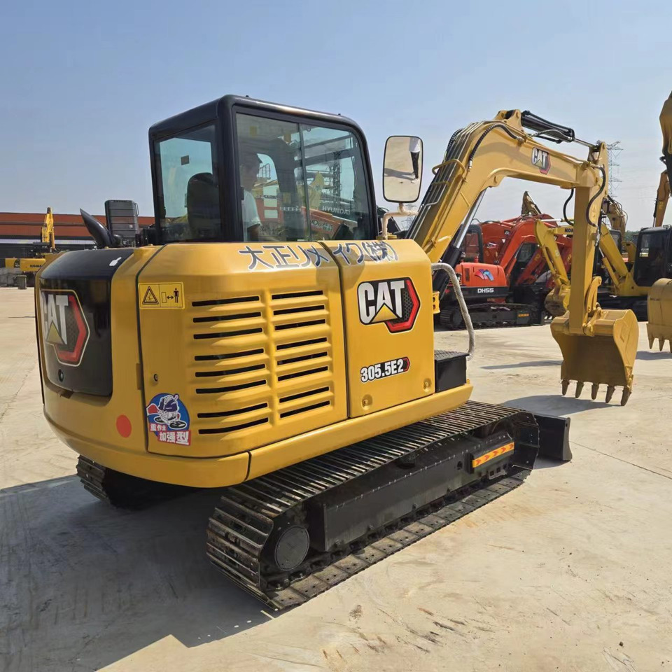 CATERPILLAR 305.5E2 - Mini pelle: photos 3 CATERPILLAR 305.5E2 - Mini pelle: photos 3