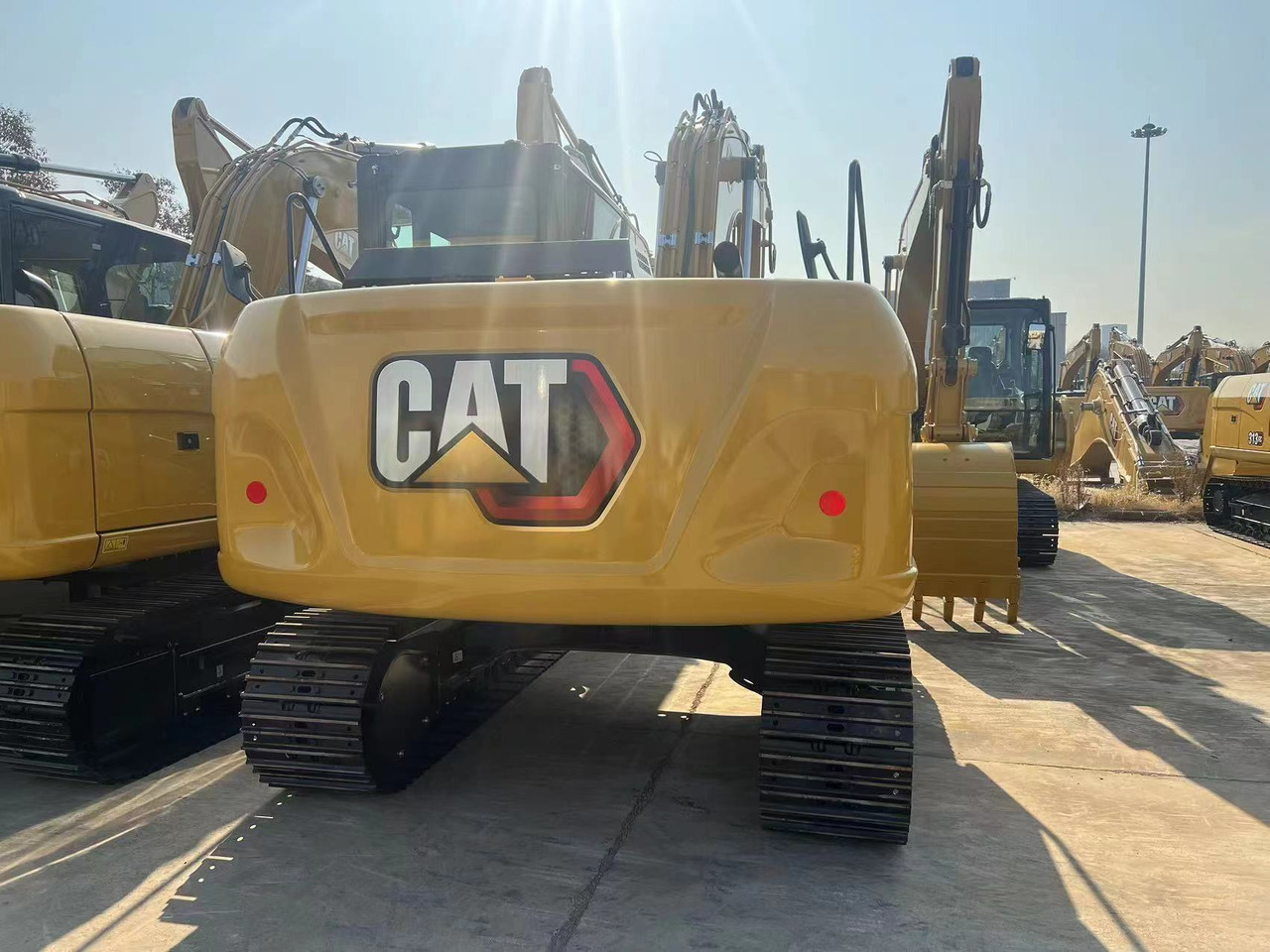 CATERPILLAR 312GC - Pelle sur chenille: photos 3 CATERPILLAR 312GC - Pelle sur chenille: photos 3