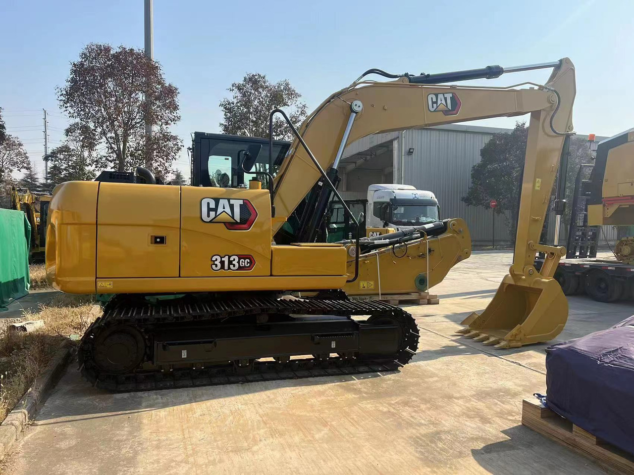 CATERPILLAR 313GC - Pelle sur chenille: photos 2 CATERPILLAR 313GC - Pelle sur chenille: photos 2