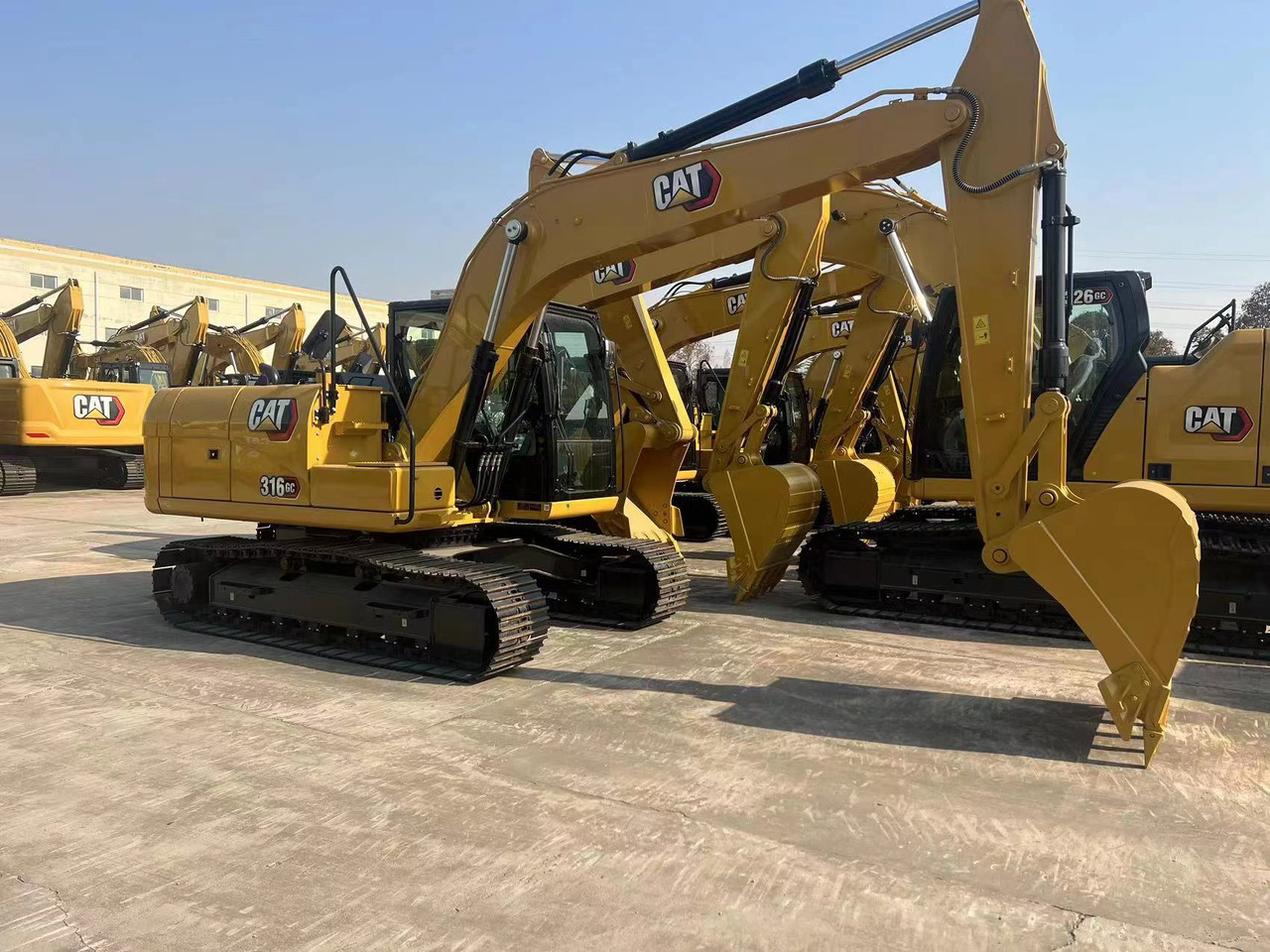 CATERPILLAR 316GC - Pelle sur chenille: photos 4 CATERPILLAR 316GC - Pelle sur chenille: photos 4