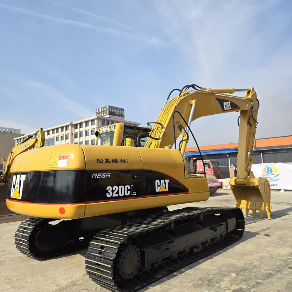 CATERPILLAR 320C - Pelle sur chenille: photos 1 CATERPILLAR 320C - Pelle sur chenille: photos 1