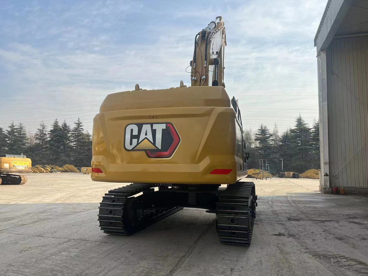 CATERPILLAR 352 - Pelle sur chenille: photos 3 CATERPILLAR 352 - Pelle sur chenille: photos 3