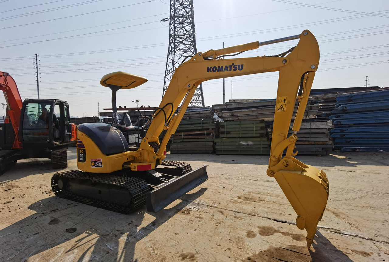 CATERPILLAR PC40MR - Mini pelle: photos 5 CATERPILLAR PC40MR - Mini pelle: photos 5