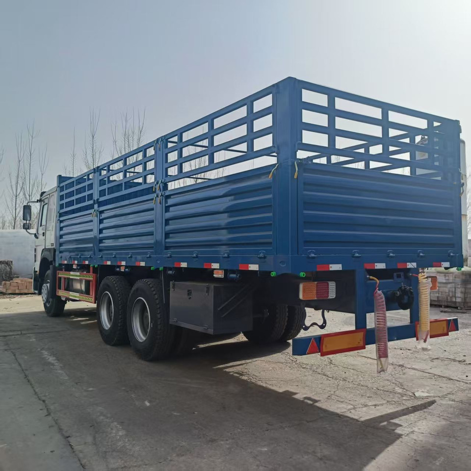 SINOTRUK HOWO - Camion: photos 3 SINOTRUK HOWO - Camion: photos 3