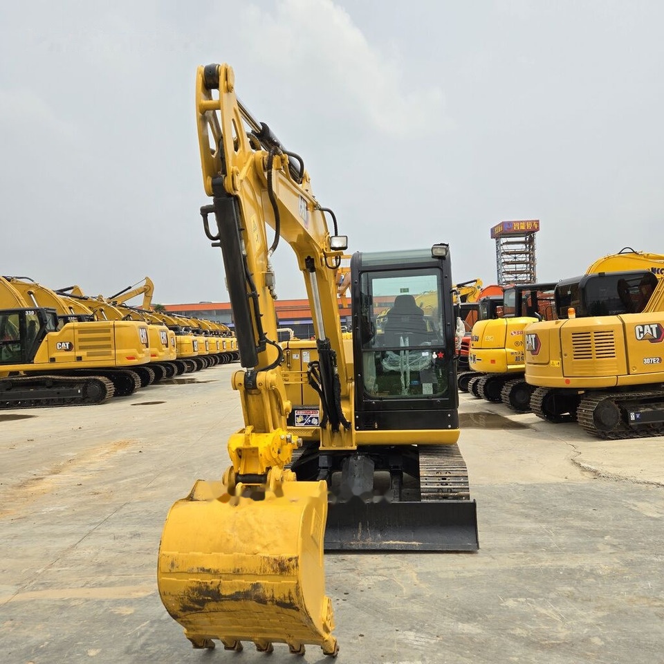 Caterpillar 305.5E2 - Mini pelle: photos 3 Caterpillar 305.5E2 - Mini pelle: photos 3