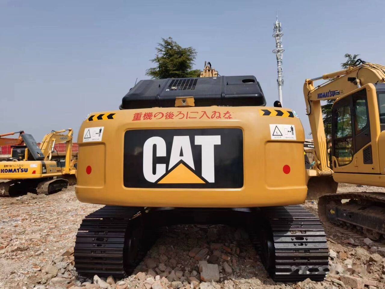 Caterpillar 320D - Pelle sur chenille: photos 5 Caterpillar 320D - Pelle sur chenille: photos 5