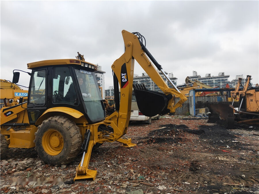 Caterpillar 416E - Tractopelle: photos 2 Caterpillar 416E - Tractopelle: photos 2