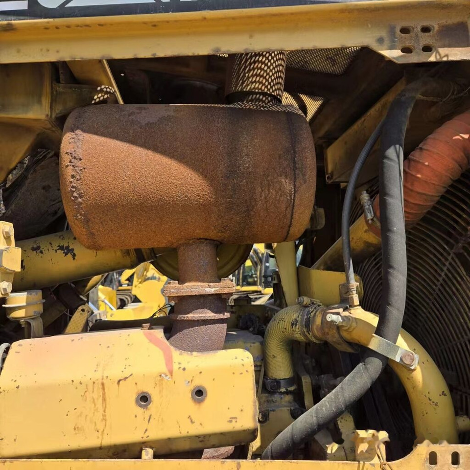 Caterpillar D6R - Bulldozer: photos 2 Caterpillar D6R - Bulldozer: photos 2