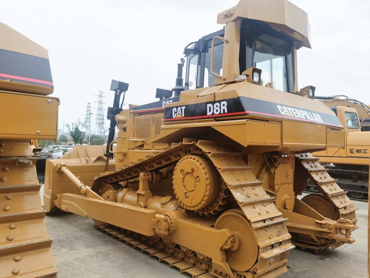 Caterpillar D8R - Bulldozer: photos 3 Caterpillar D8R - Bulldozer: photos 3