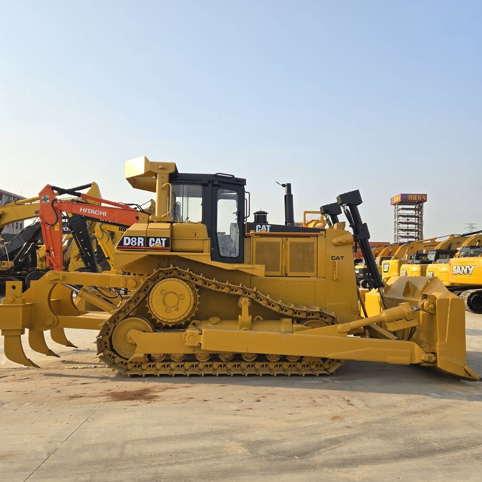 Bulldozer Caterpillar D8R: photos 6 Bulldozer Caterpillar D8R: photos 6