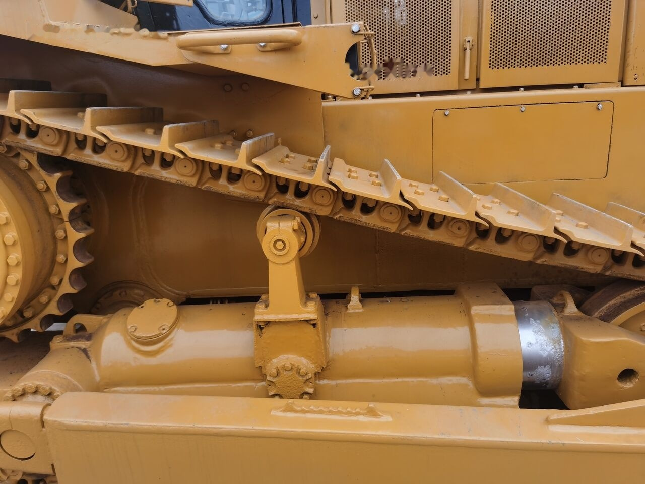 Caterpillar D8R - Bulldozer: photos 5 Caterpillar D8R - Bulldozer: photos 5