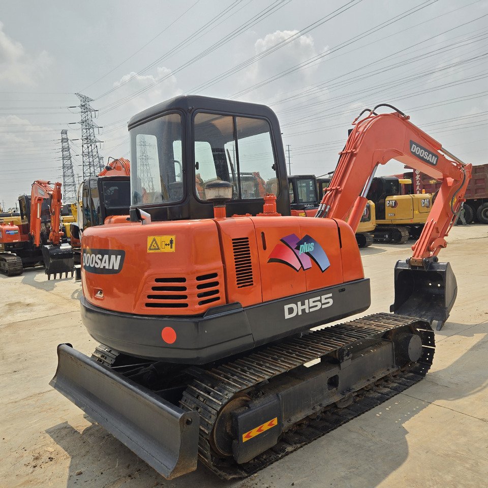 DOOSAN DH55 - Mini pelle: photos 4 DOOSAN DH55 - Mini pelle: photos 4