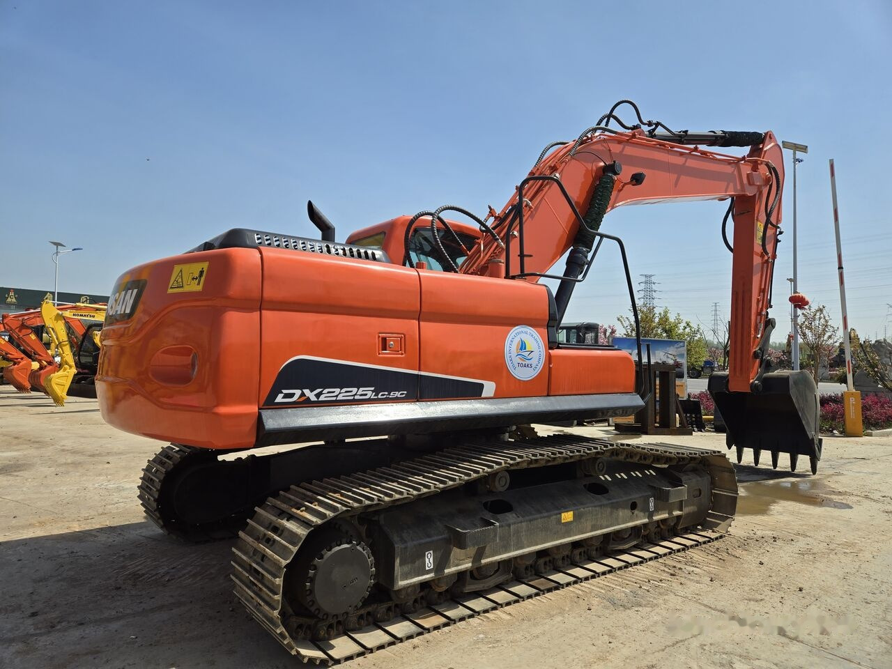 Doosan DX300 - Pelle sur chenille: photos 2 Doosan DX300 - Pelle sur chenille: photos 2