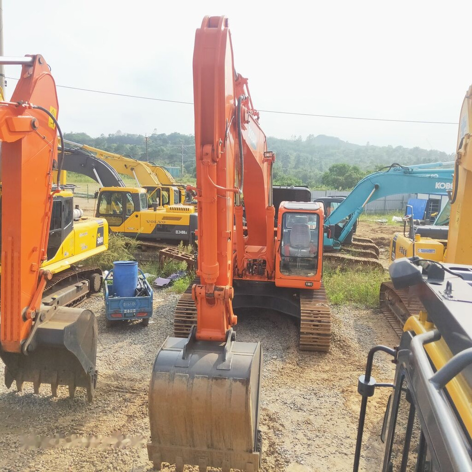 Doosan DX300LC - Pelle sur chenille: photos 3 Doosan DX300LC - Pelle sur chenille: photos 3