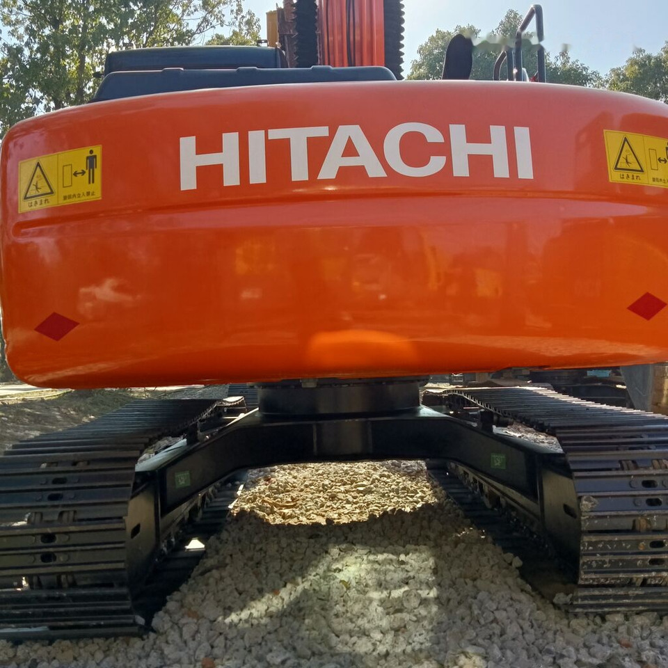 Hitachi ZX120-5A - Pelle sur chenille: photos 5 Hitachi ZX120-5A - Pelle sur chenille: photos 5