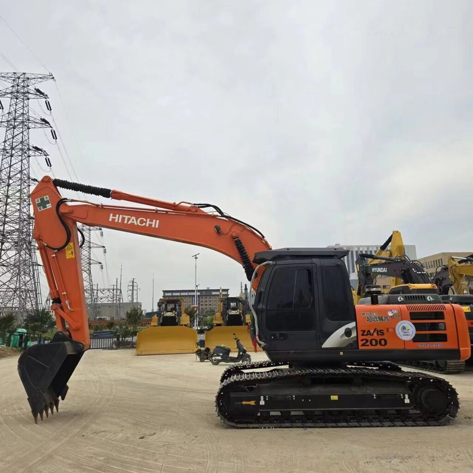 Hitachi ZX200 - Pelle sur chenille: photos 2 Hitachi ZX200 - Pelle sur chenille: photos 2