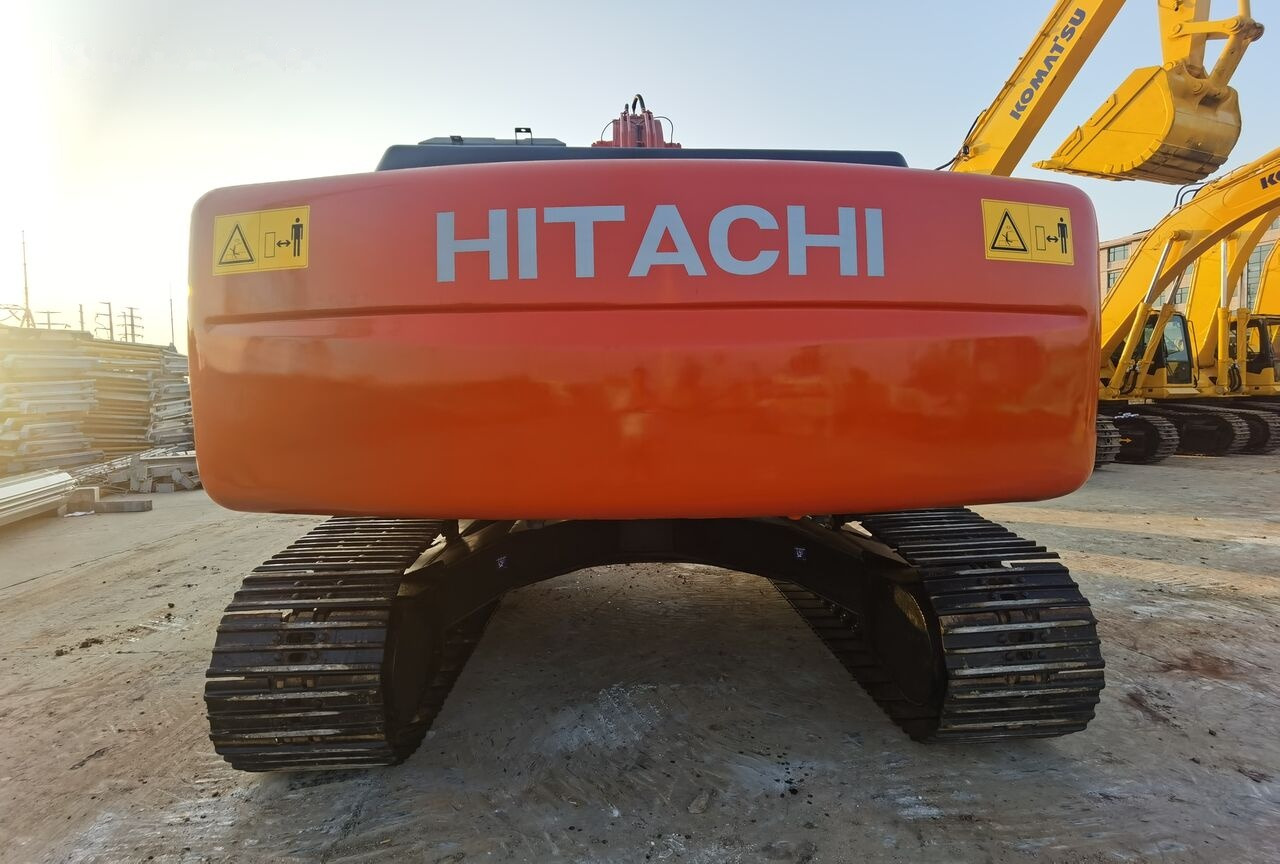 Hitachi ZX240 - Pelle sur chenille: photos 5 Hitachi ZX240 - Pelle sur chenille: photos 5