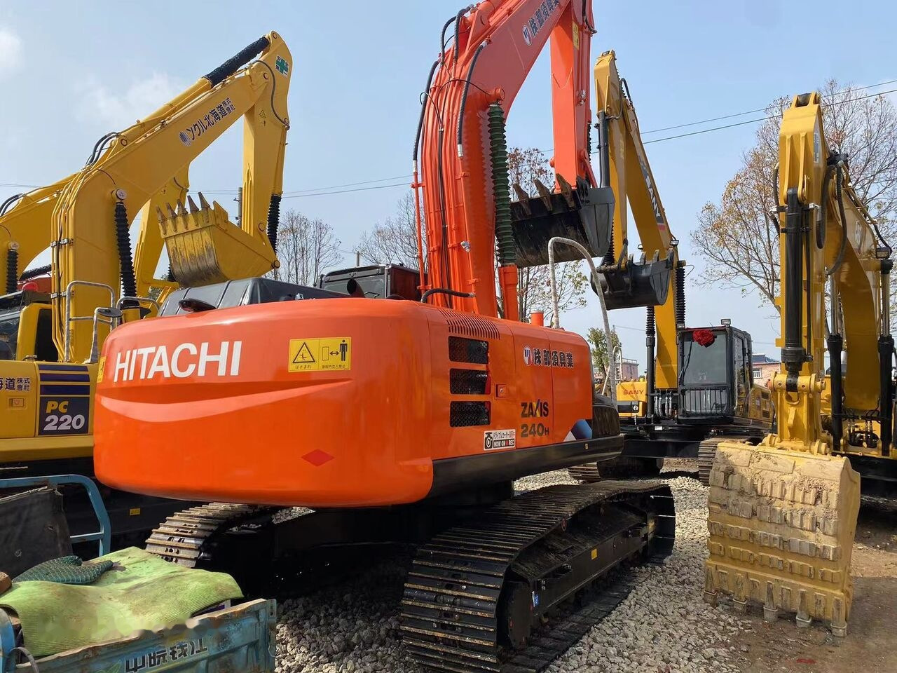 Crédit-bail Hitachi ZX240H Hitachi ZX240H: photos 8