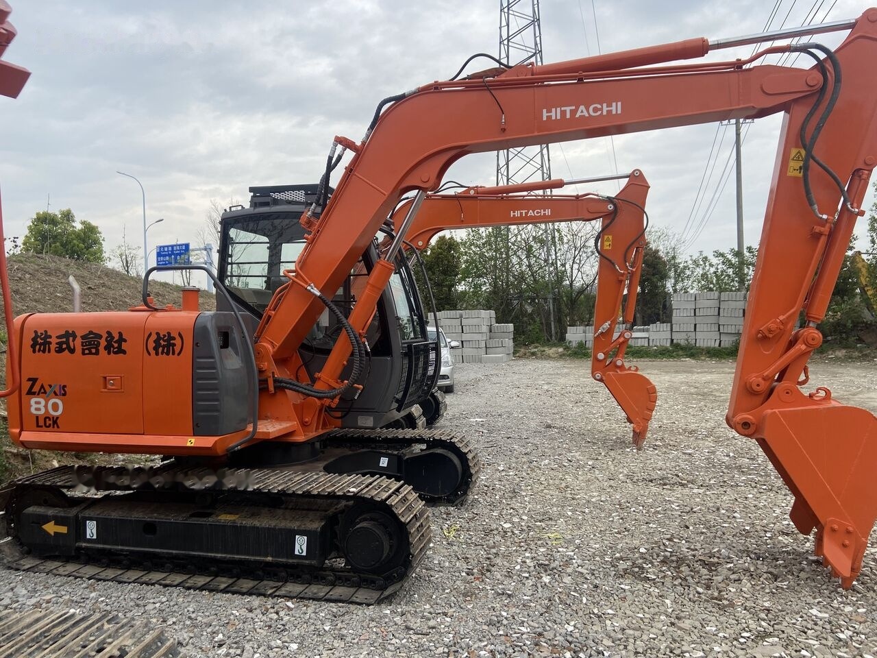 Hitachi ZX80 - Pelle sur chenille: photos 4 Hitachi ZX80 - Pelle sur chenille: photos 4