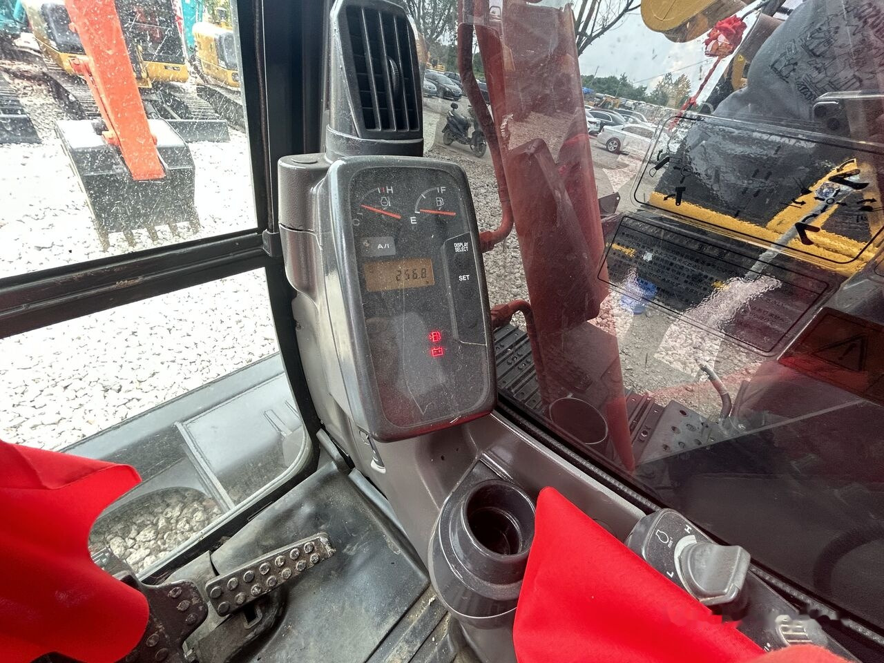 Hitachi zx70 - Pelle sur chenille: photos 3 Hitachi zx70 - Pelle sur chenille: photos 3