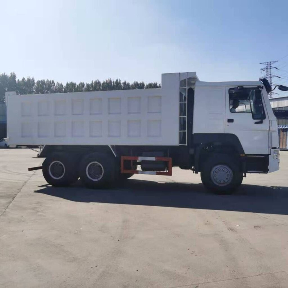 Howo ZZ3257N384WE1 - Camion benne: photos 5 Howo ZZ3257N384WE1 - Camion benne: photos 5