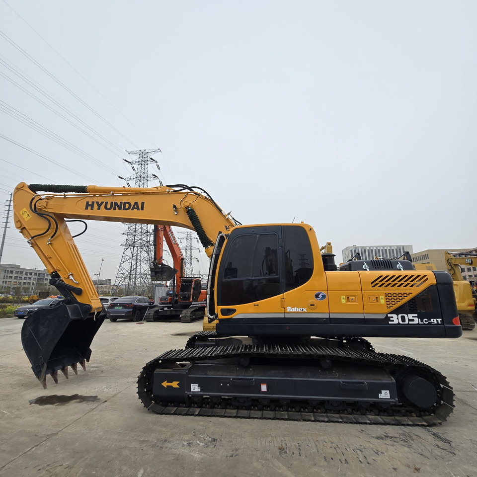 Hyundai R305LC-9T - Pelle sur chenille: photos 1 Hyundai R305LC-9T - Pelle sur chenille: photos 1