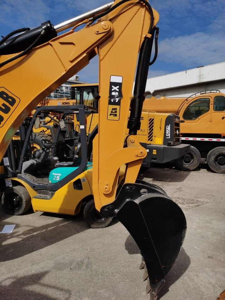 JCB 3 CX - Tractopelle: photos 4 JCB 3 CX - Tractopelle: photos 4