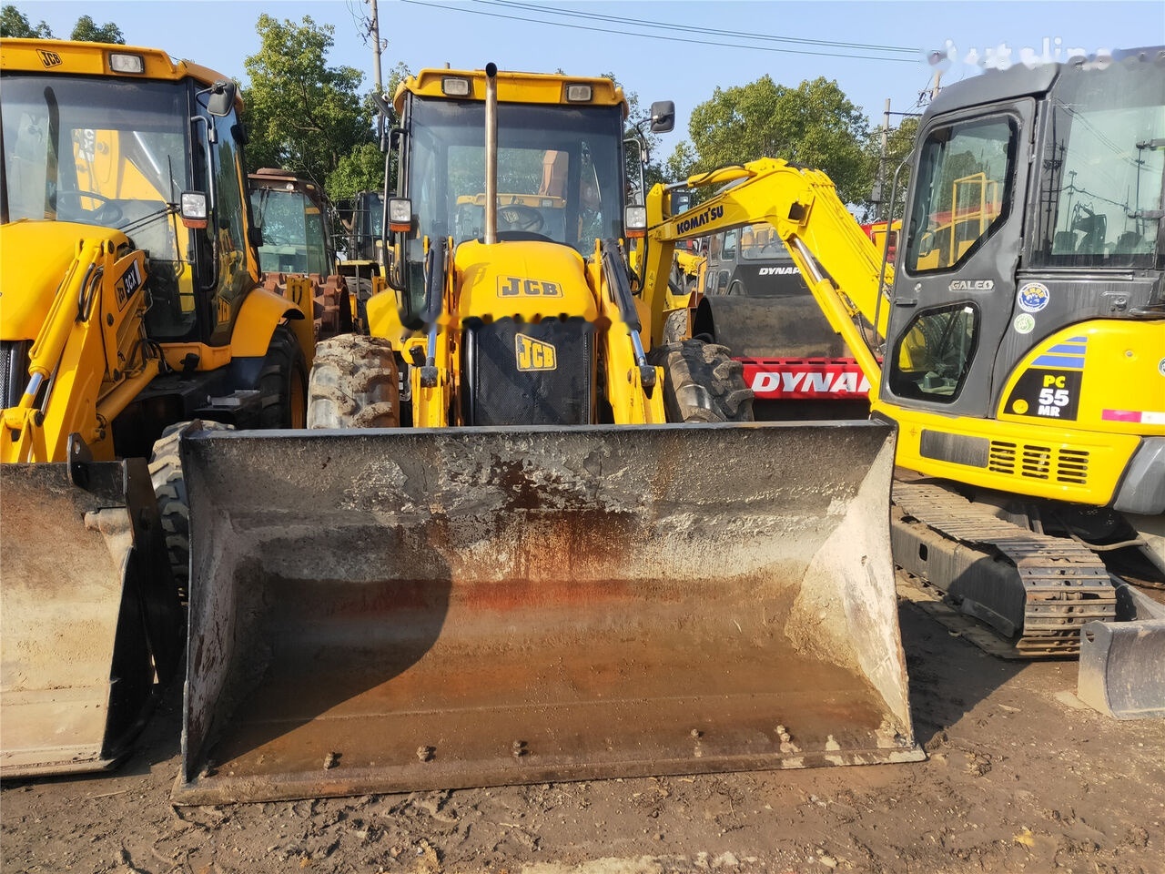 JCB 4CX - Tractopelle: photos 2 JCB 4CX - Tractopelle: photos 2