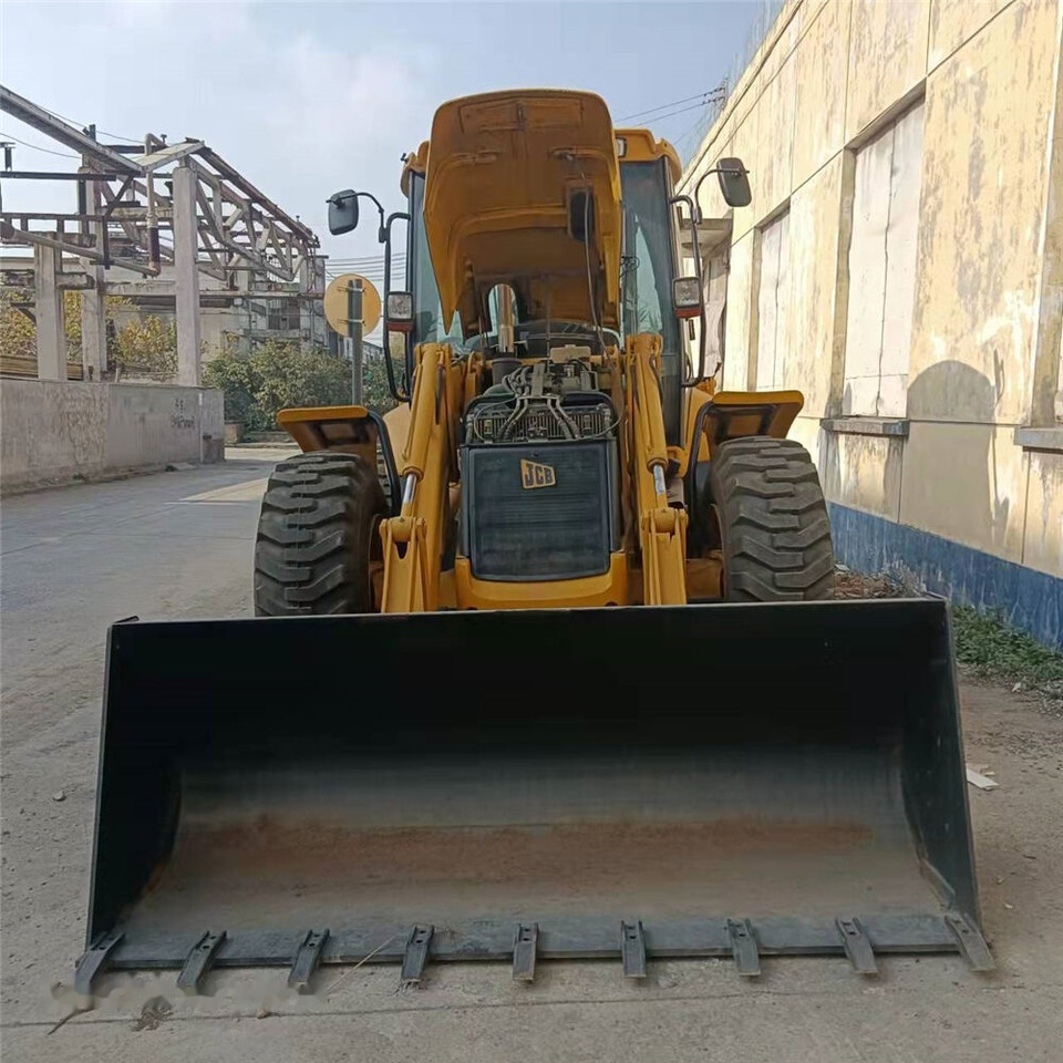 JCB 4CX - Tractopelle: photos 2 JCB 4CX - Tractopelle: photos 2