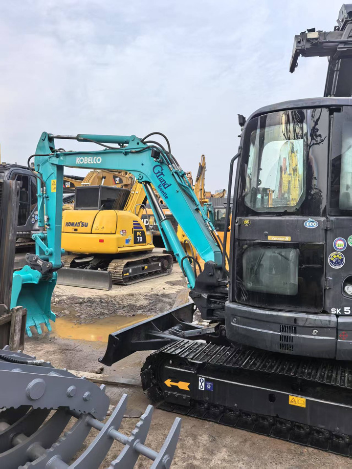 KOBELCO SK55SR - Mini pelle: photos 5 KOBELCO SK55SR - Mini pelle: photos 5