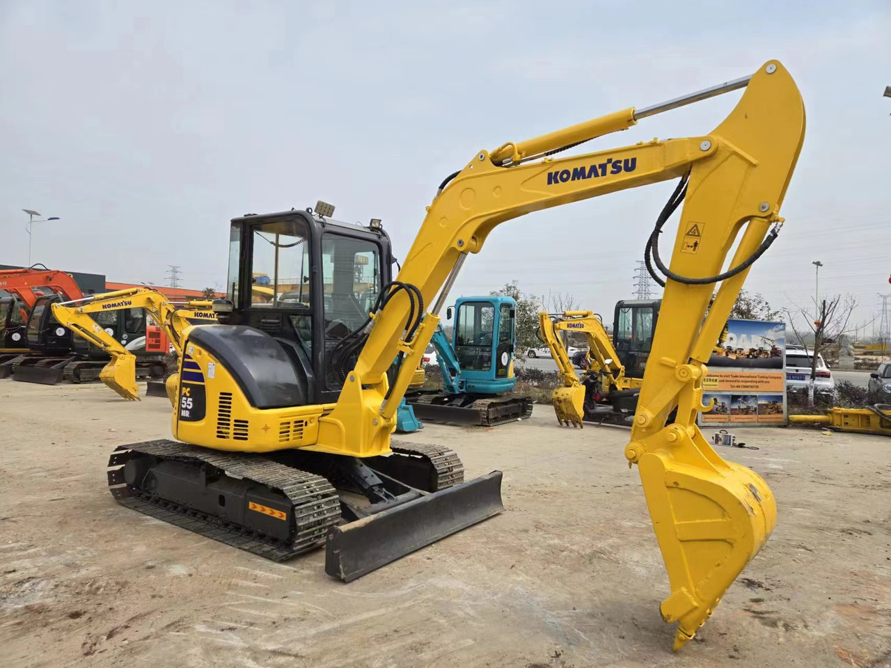 KOMATSU PC55MR - Mini pelle: photos 4 KOMATSU PC55MR - Mini pelle: photos 4
