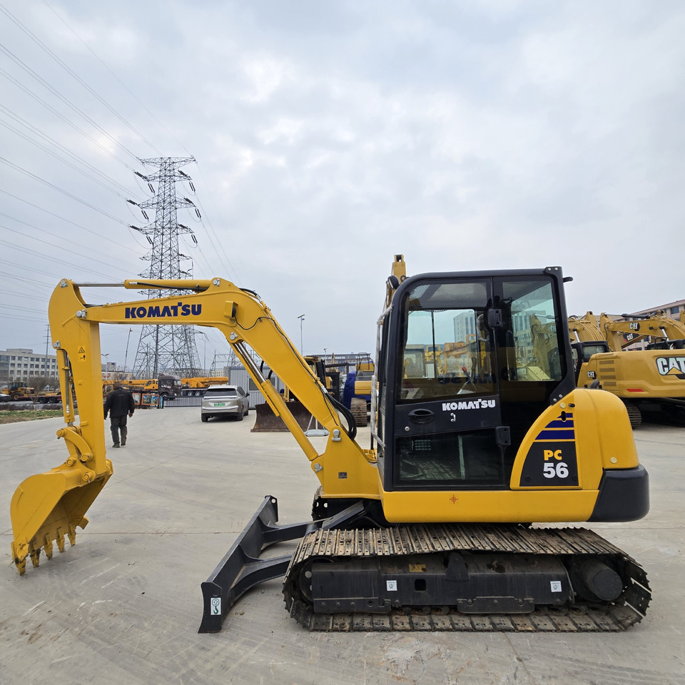 KOMATSU PC56 - Mini pelle: photos 1 KOMATSU PC56 - Mini pelle: photos 1