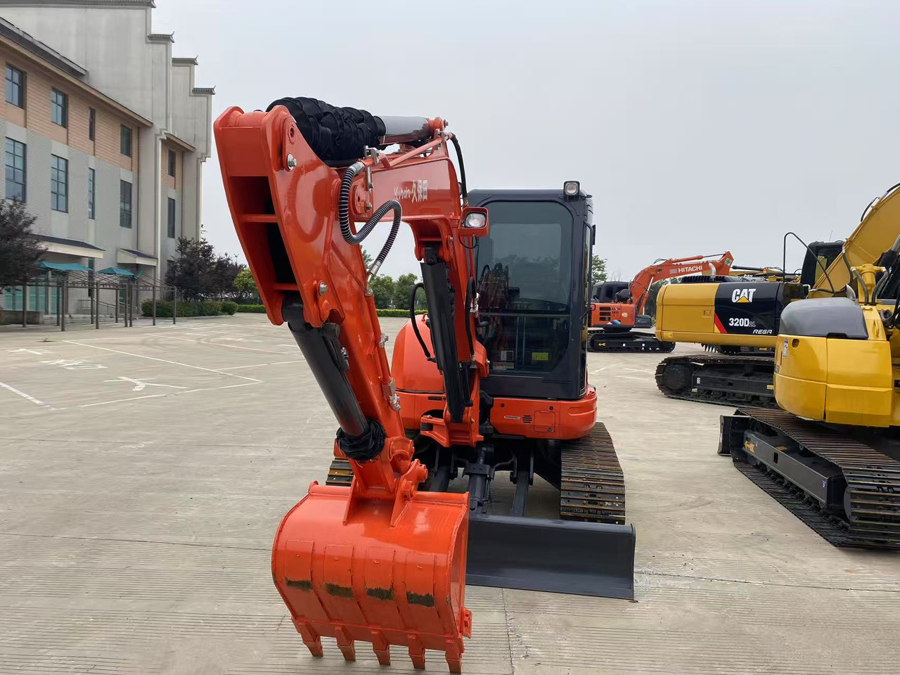 Mini pelle KUBOTA U50: photos 6