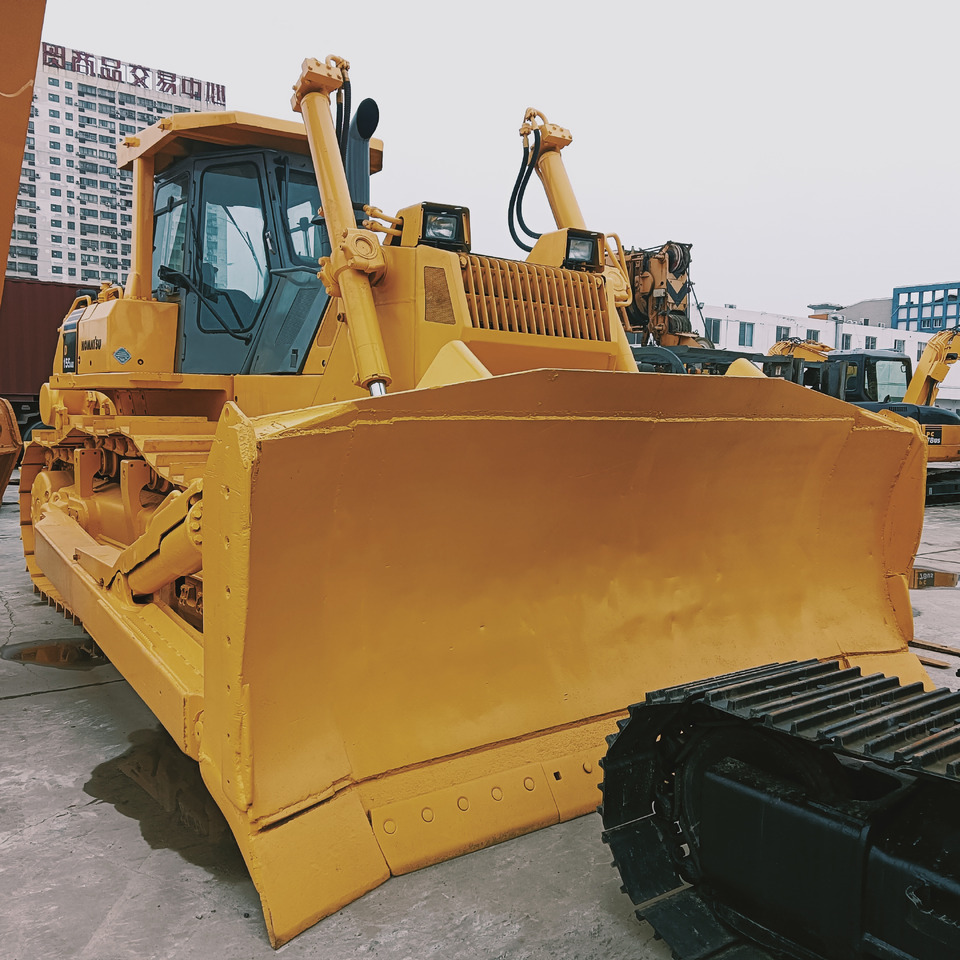 Komatsu D155A-5 - Bulldozer: photos 2 Komatsu D155A-5 - Bulldozer: photos 2