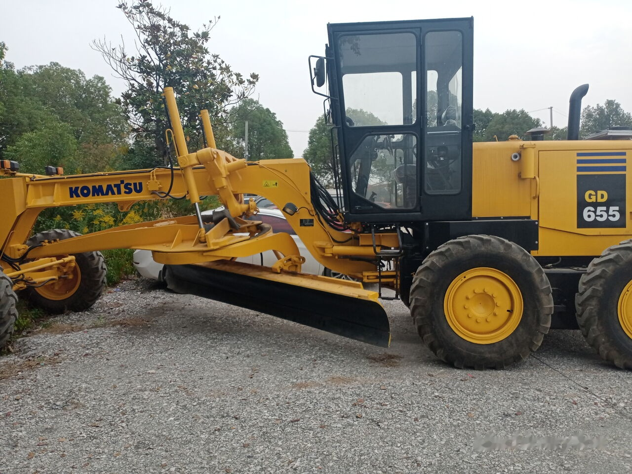 Komatsu GD655 - Niveleuse: photos 5 Komatsu GD655 - Niveleuse: photos 5