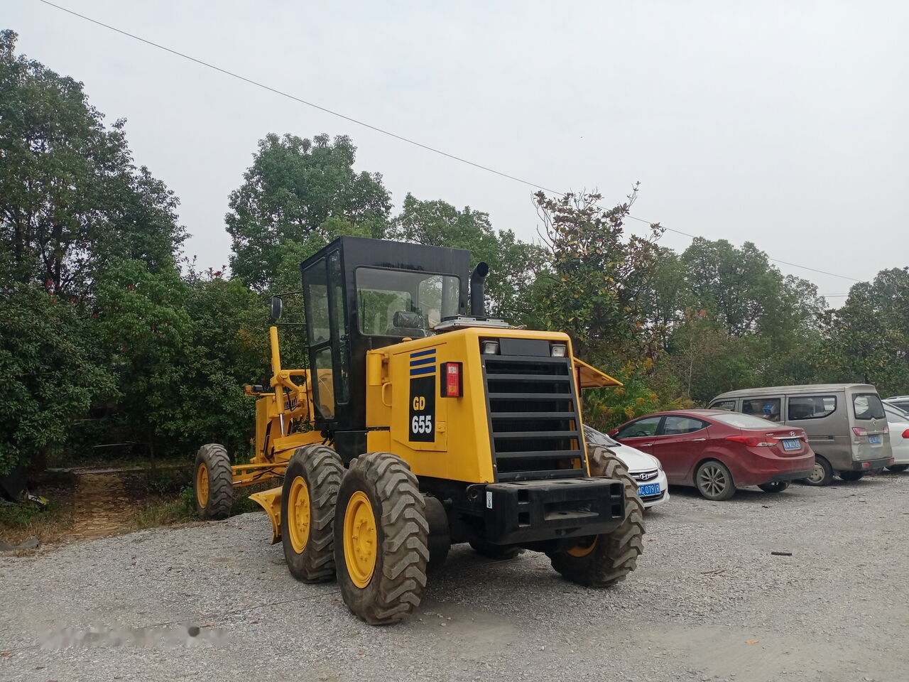 Komatsu GD655 - Niveleuse: photos 3 Komatsu GD655 - Niveleuse: photos 3