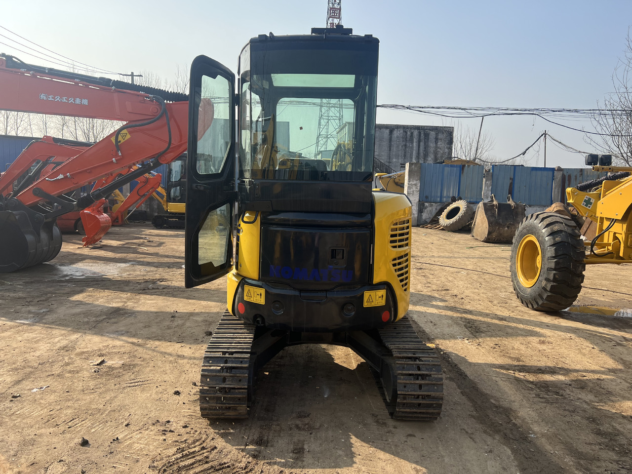 Komatsu PC30MR - Mini pelle: photos 4 Komatsu PC30MR - Mini pelle: photos 4