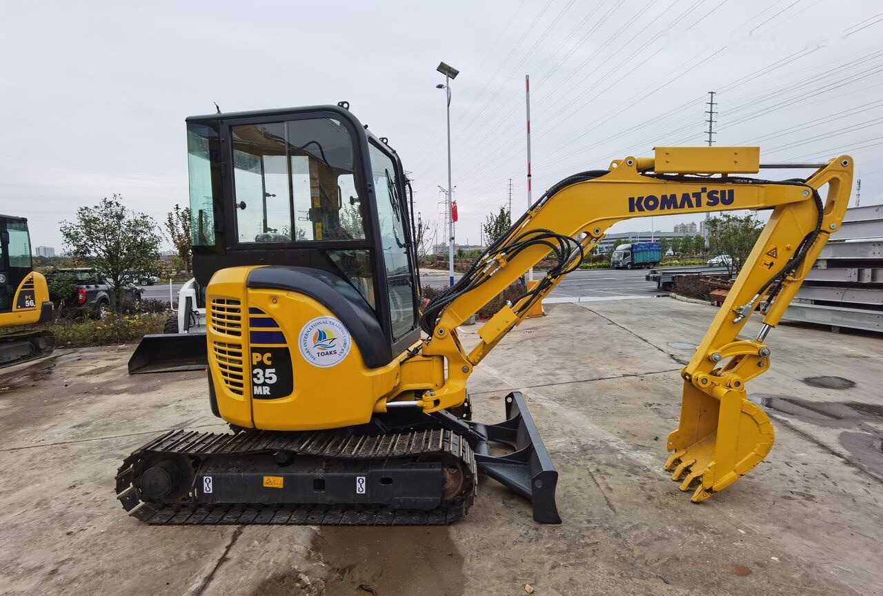 Komatsu PC35 - Mini pelle: photos 1 Komatsu PC35 - Mini pelle: photos 1