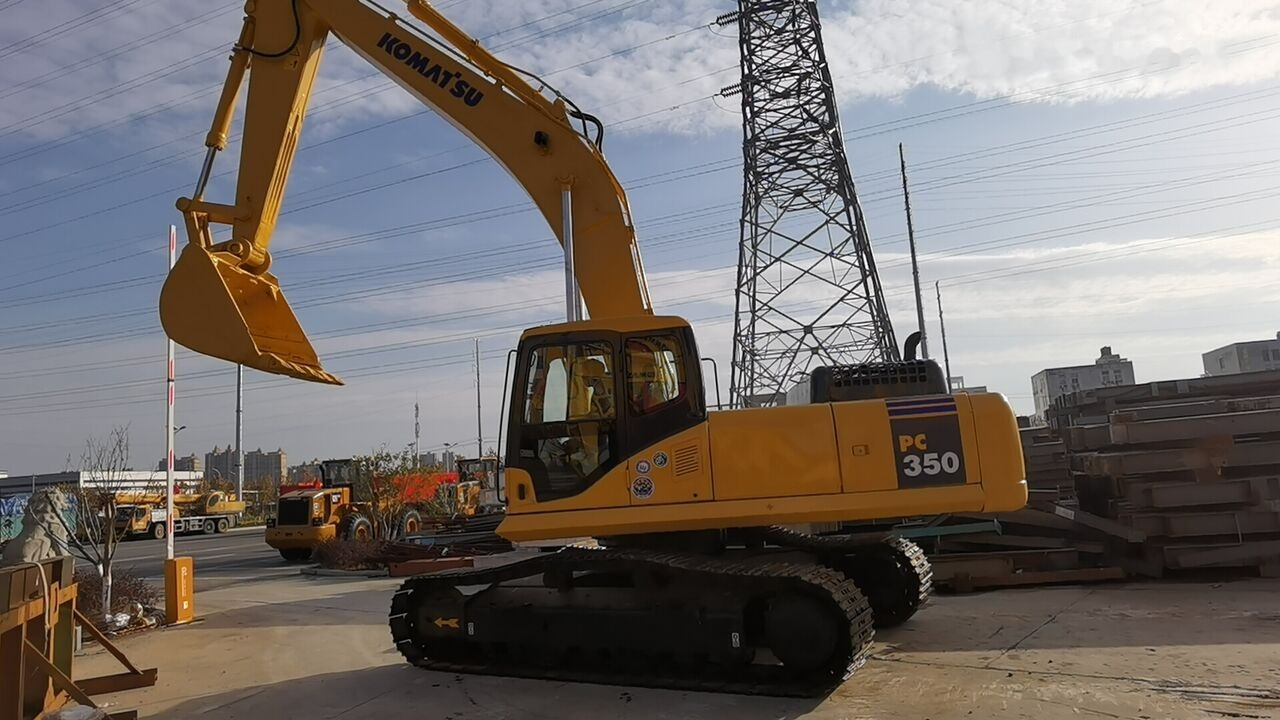 Komatsu PC350-7 - Pelle sur chenille: photos 3 Komatsu PC350-7 - Pelle sur chenille: photos 3