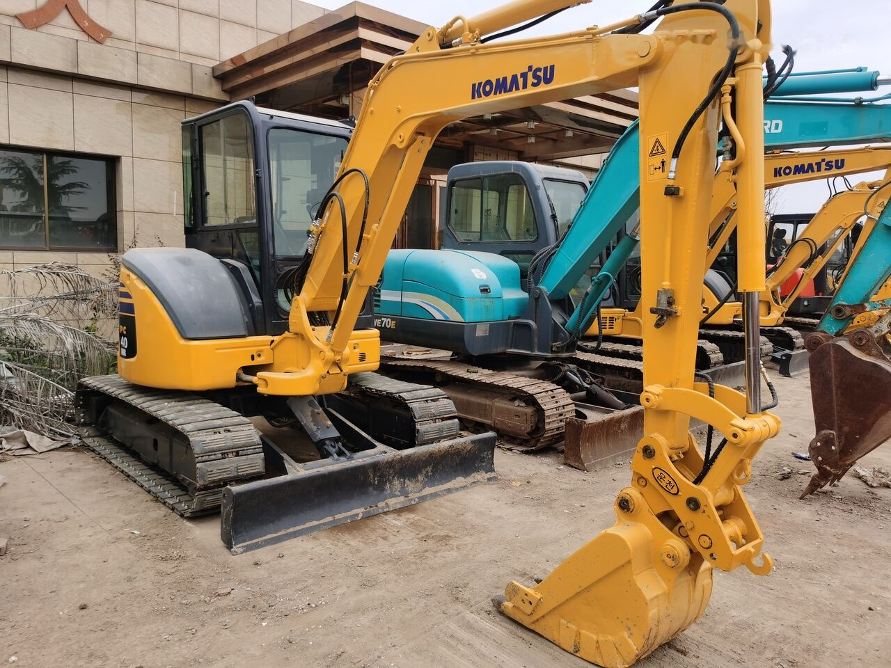 Komatsu PC40 - Mini pelle: photos 3 Komatsu PC40 - Mini pelle: photos 3
