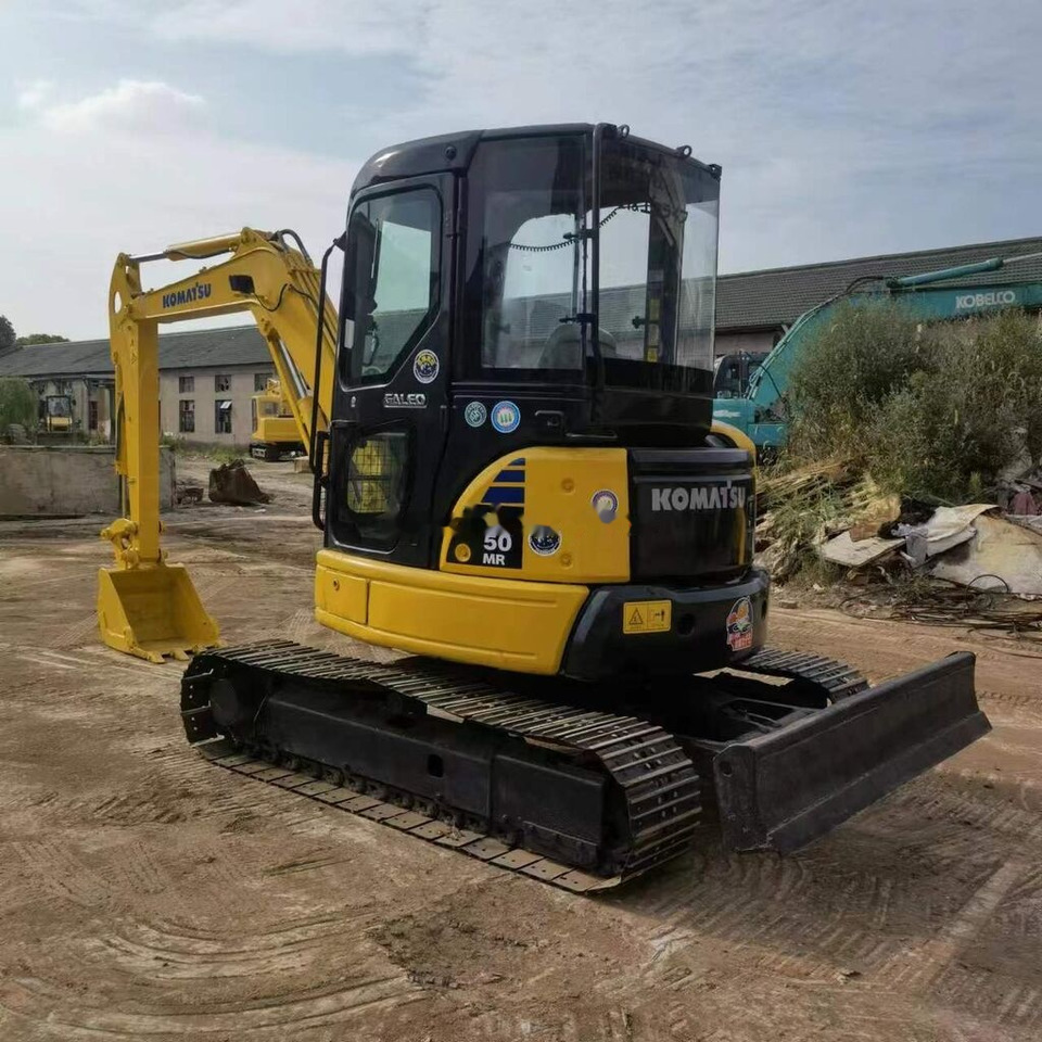 Komatsu PC50MR - Mini pelle: photos 1 Komatsu PC50MR - Mini pelle: photos 1