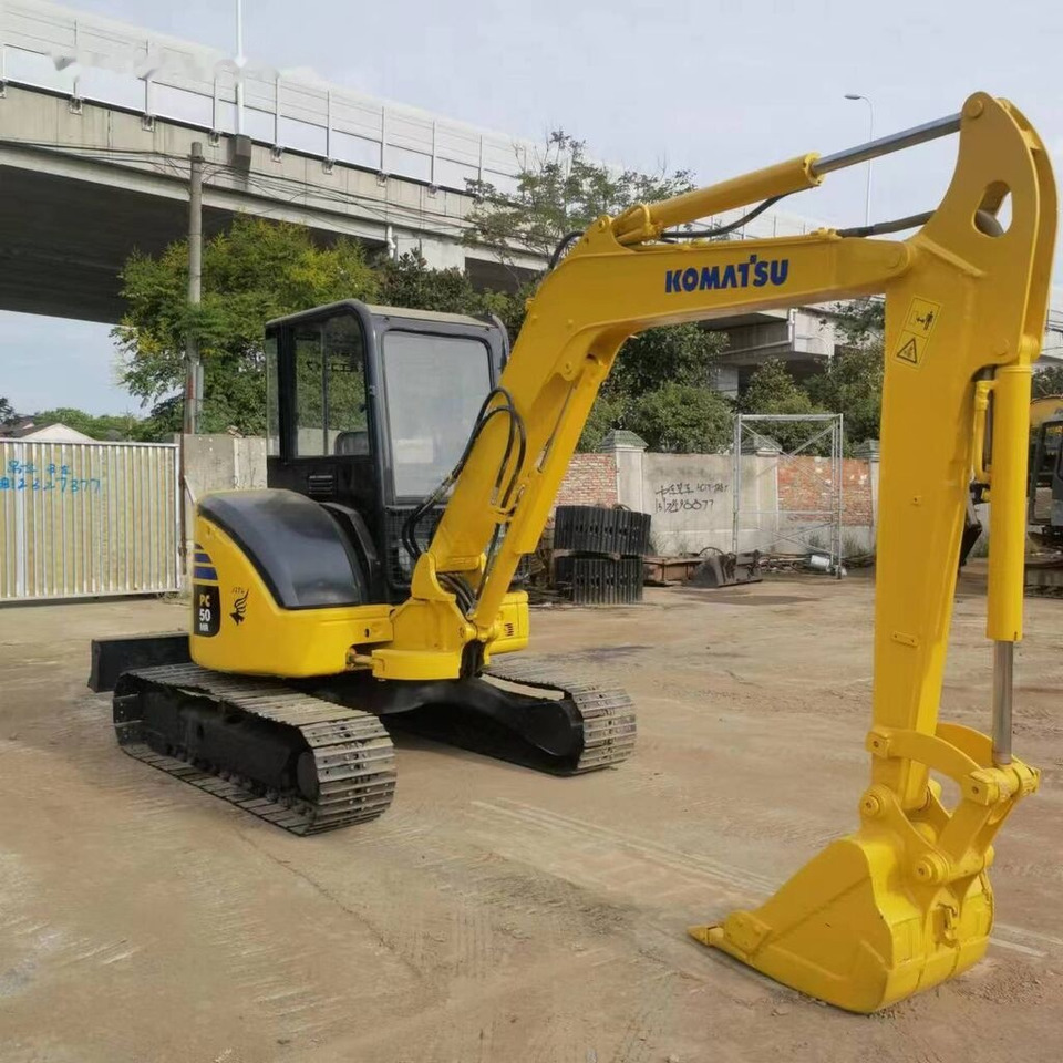 Komatsu PC50MR - Mini pelle: photos 2 Komatsu PC50MR - Mini pelle: photos 2