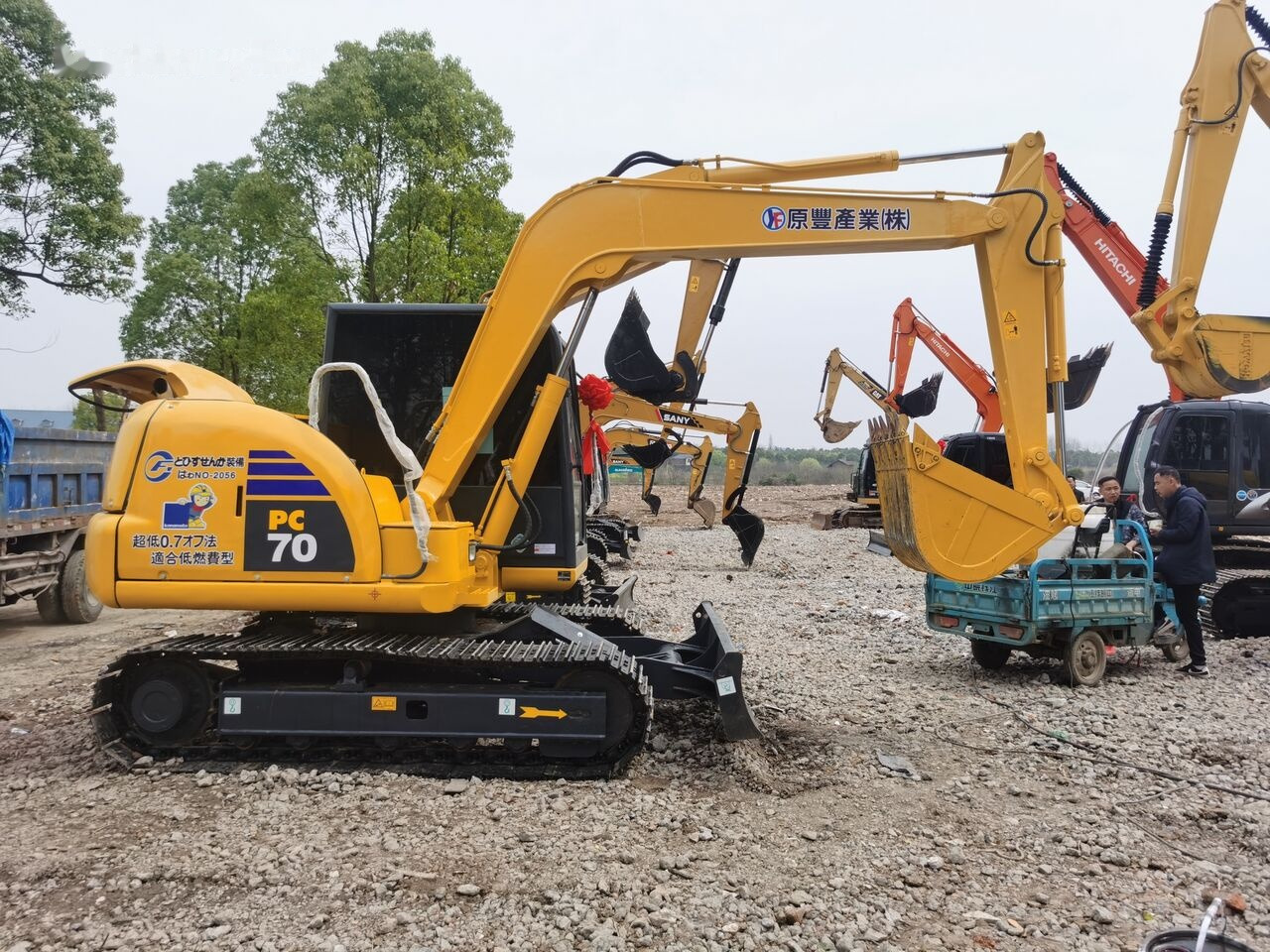 Komatsu PC70-8 - Mini pelle: photos 4 Komatsu PC70-8 - Mini pelle: photos 4
