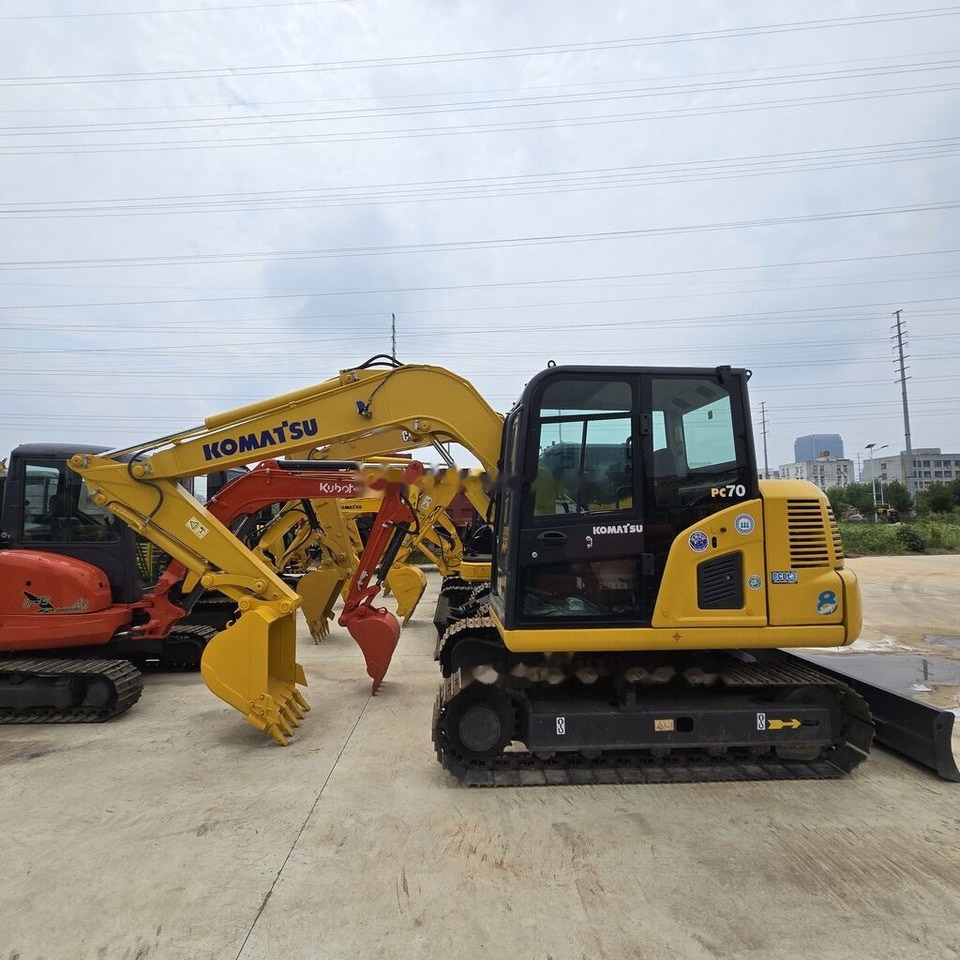 Komatsu PC70-8 - Mini pelle: photos 3 Komatsu PC70-8 - Mini pelle: photos 3