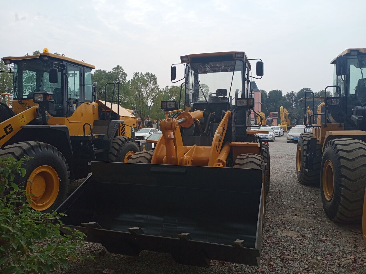 LiuGong CLG835 - Chargeuse sur pneus: photos 5 LiuGong CLG835 - Chargeuse sur pneus: photos 5