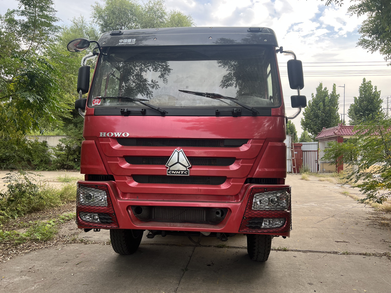 SINOTRUK Howo - Camion benne: photos 4 SINOTRUK Howo - Camion benne: photos 4