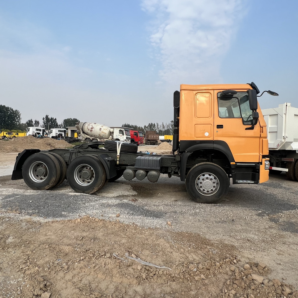 SINOTRUK HOWO - Tracteur routier: photos 3 SINOTRUK HOWO - Tracteur routier: photos 3